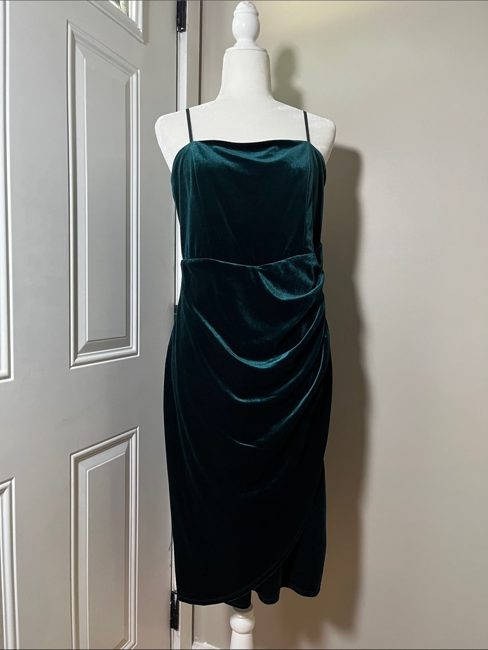 Honey and Rosie Velvet Cocktail Dress, Size XL